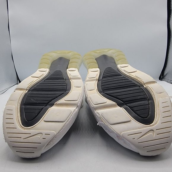 Nike Air Max 270 Mens 9 White Black Running Athletic Comfort Shoes AH8050-100 - Picture 15 of 15